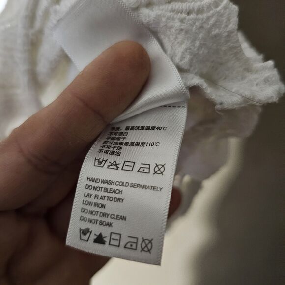 Coquette White Crop Top Womens Size Small Cut out CIrcles Preppy Chic Workwear - Picture 5 of 13